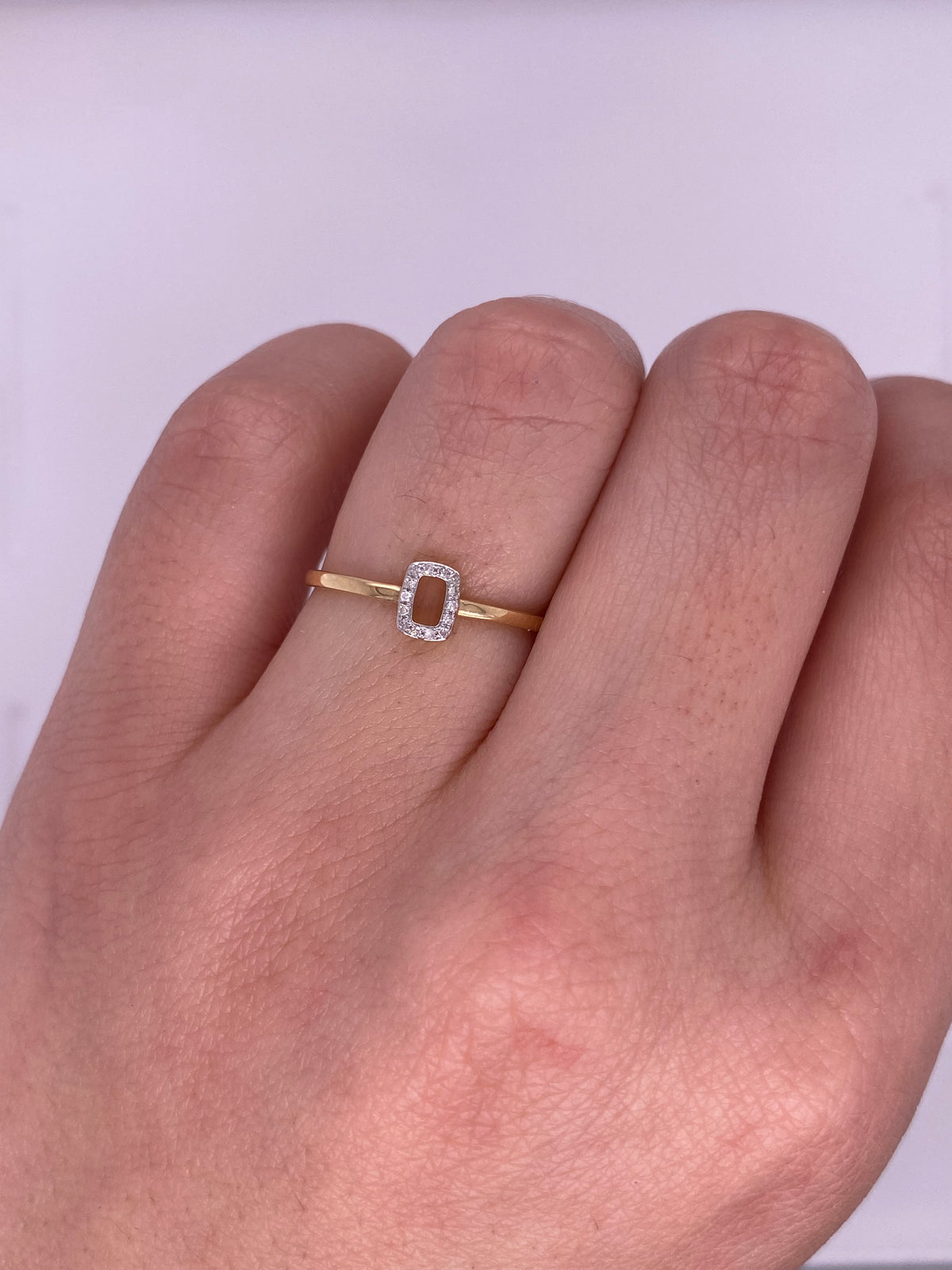 A0119 - Anillo rectangulo de diamantes