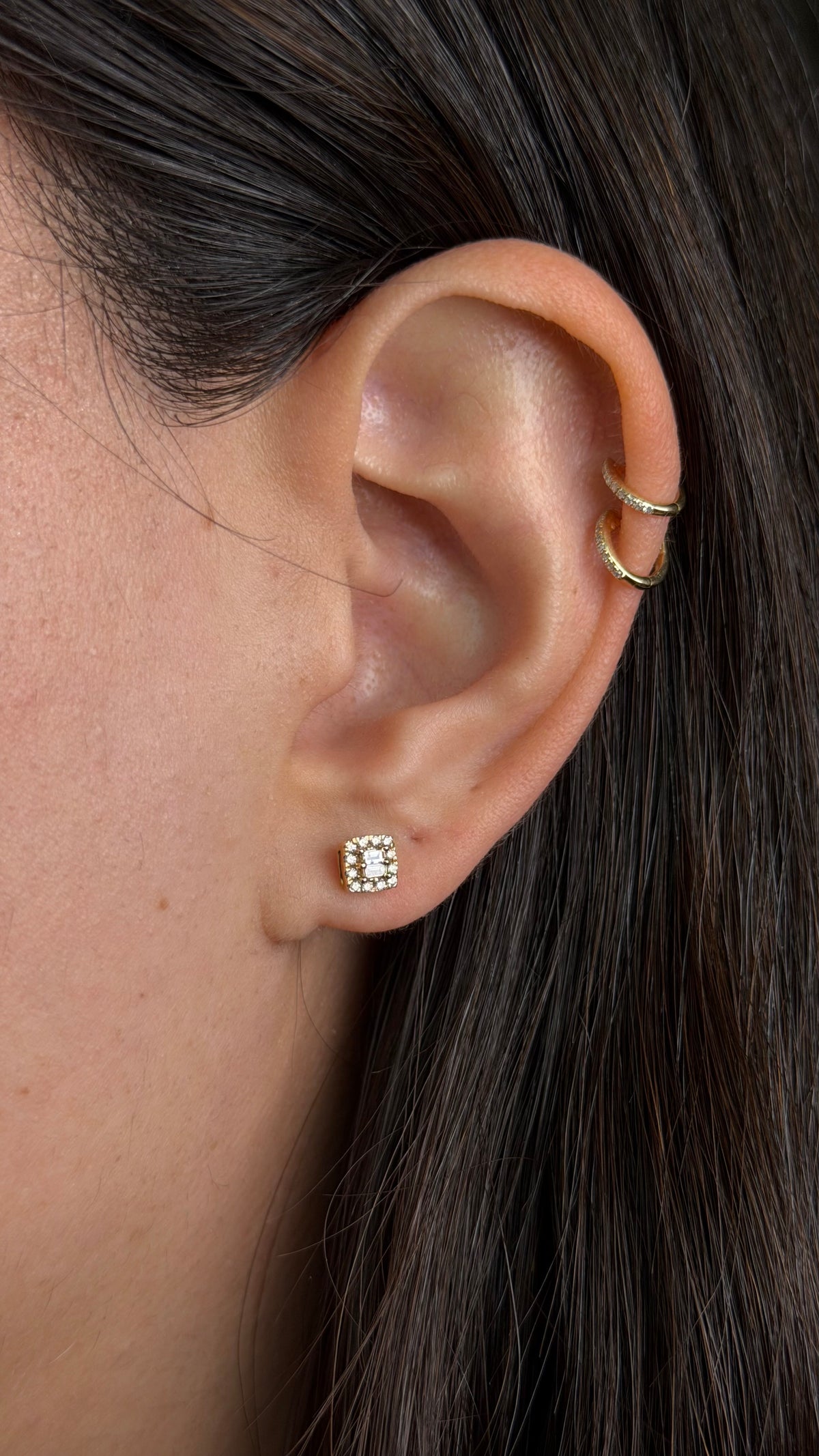 R0293 - Studs baguette con halo brillante