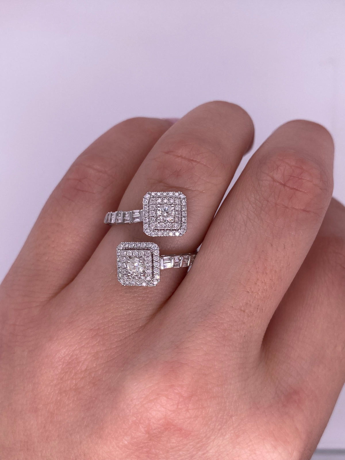 A0168 - Anillo doble fila cluster cuadrados con halo