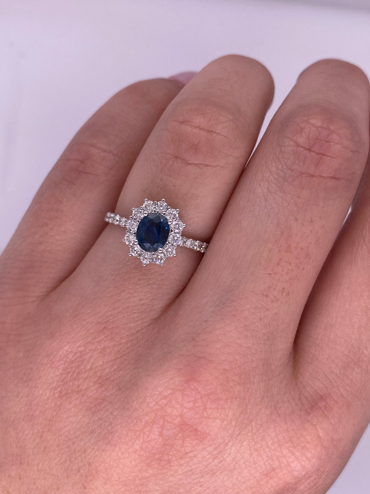 A0063 - Anillo Lady Di Zafiro