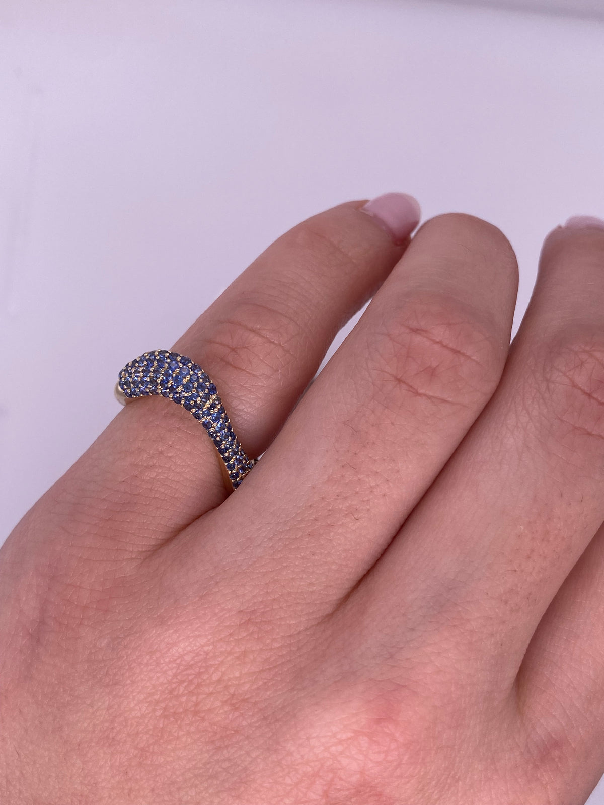 A0067 - Anillo pinky asimétrico pave de zafiros