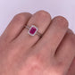 A0004 - Anillo rubí con halo de brillantes