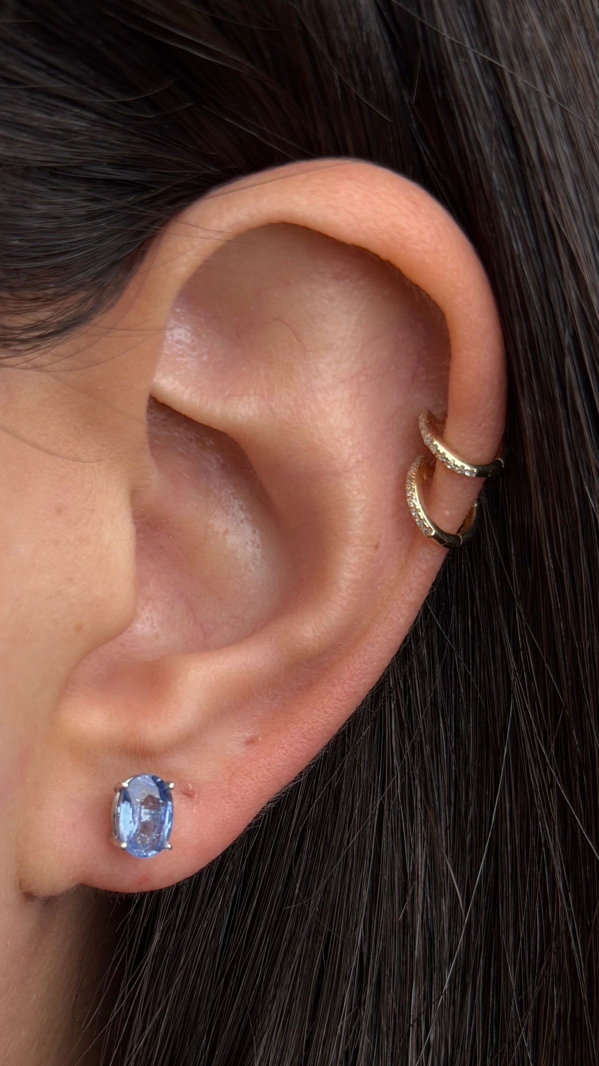 R0193 - Studs aguamarina oval mediano