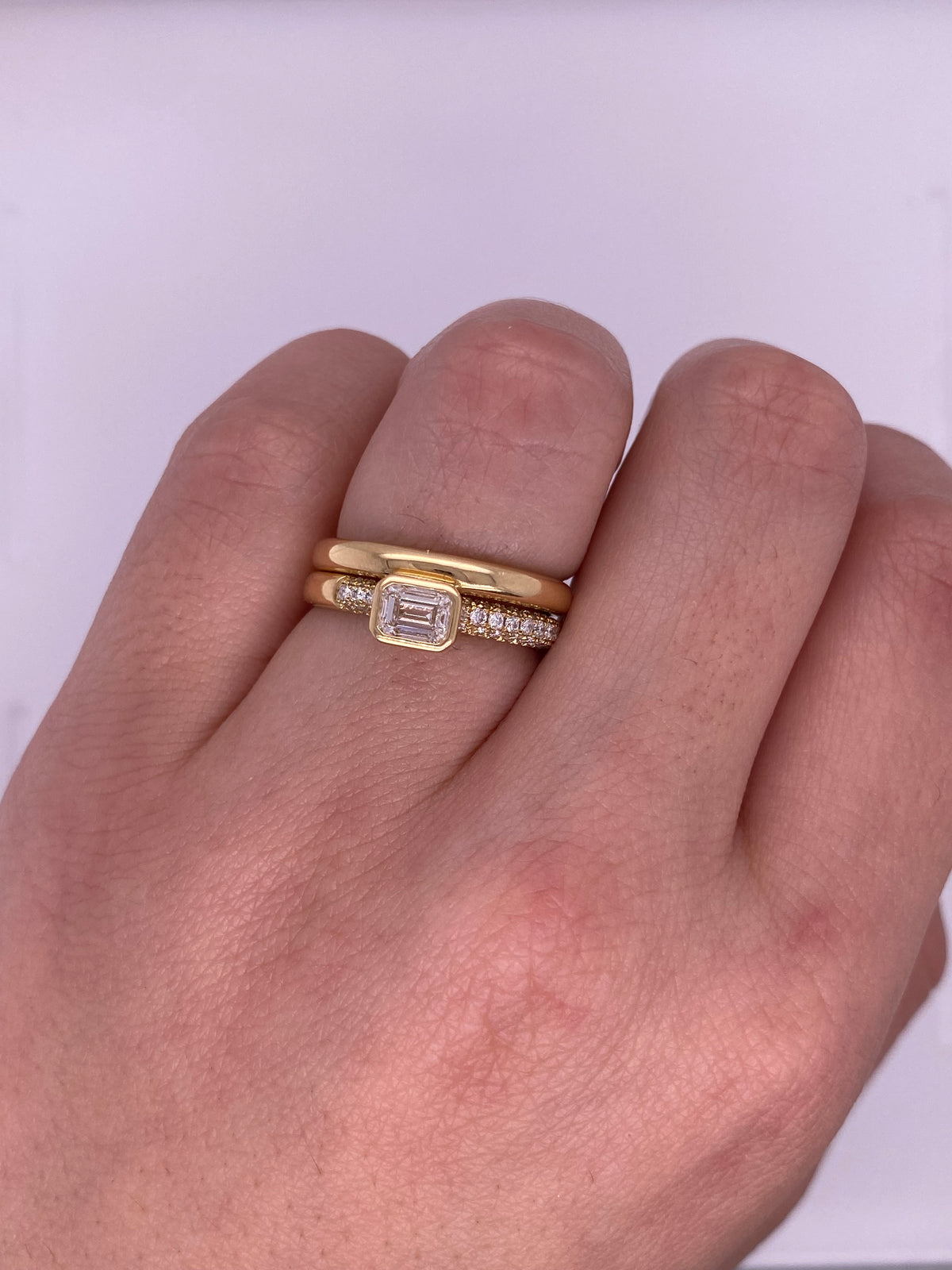 A0127 - Anillo doble churumbela y diamante corte esmeralda