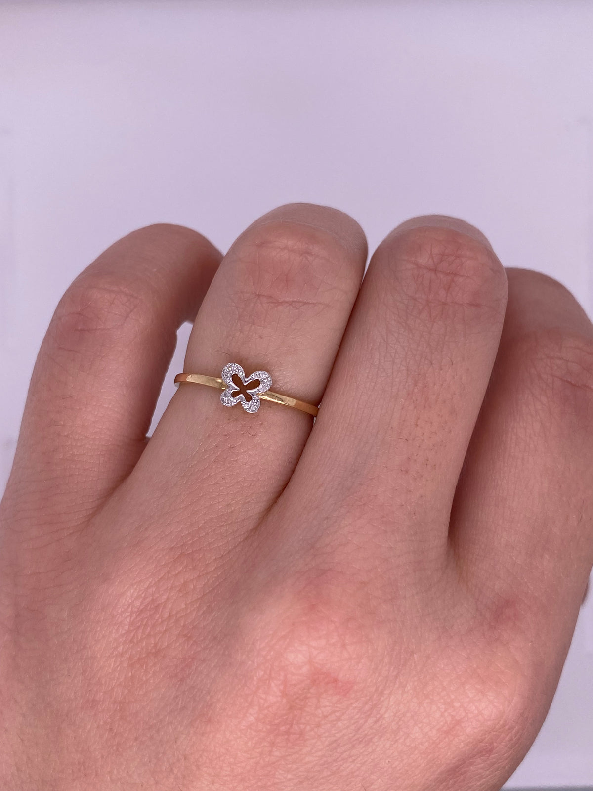 A0114 - Anillo mariposa central