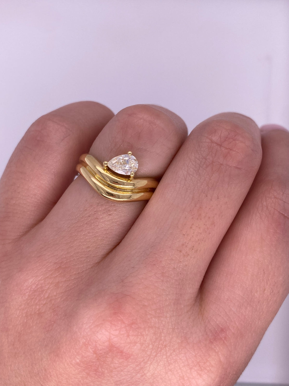 A0128 - Anillo doble fila chunky con diamante pera