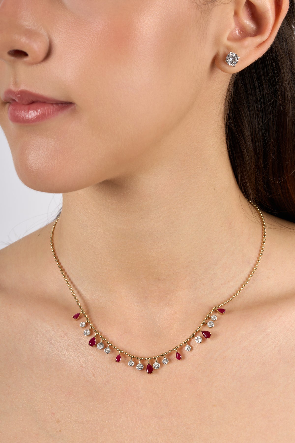 G0055 - Gargantilla bolitas de oro con rubí corte pera colgantes