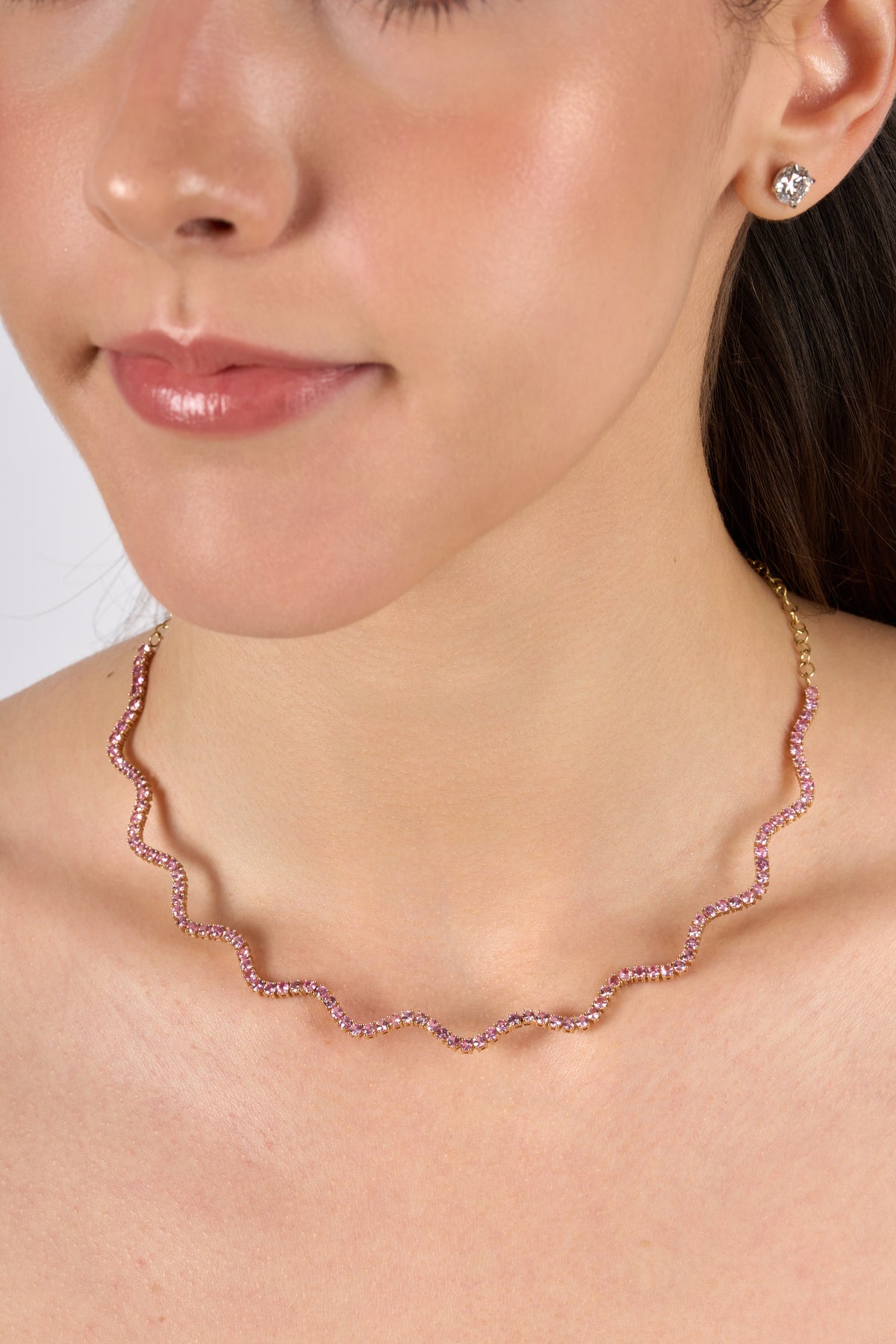 C0550 - Media gargantilla wavy zafiro rosa