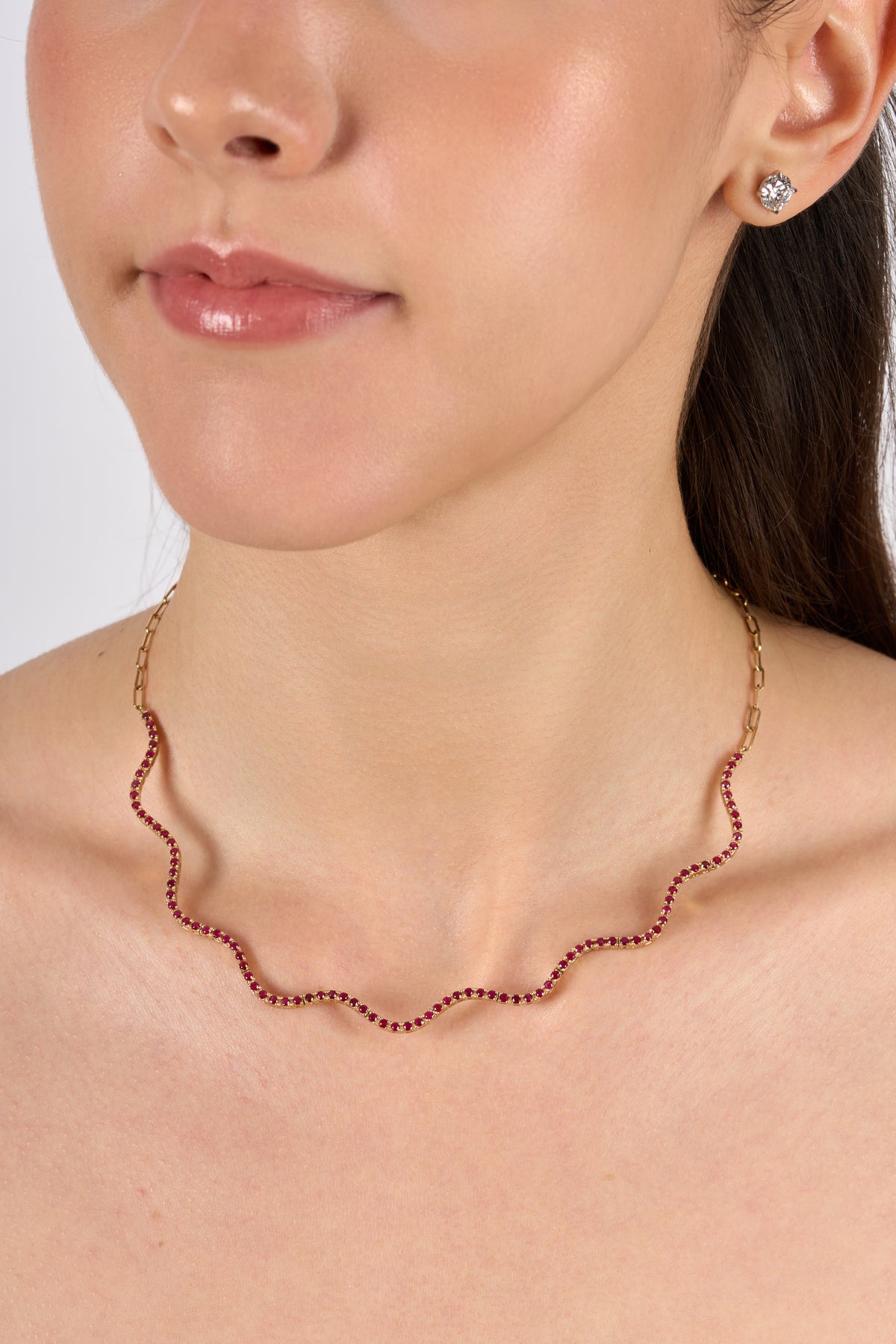 C0546 - Media gargantilla wavy rubí