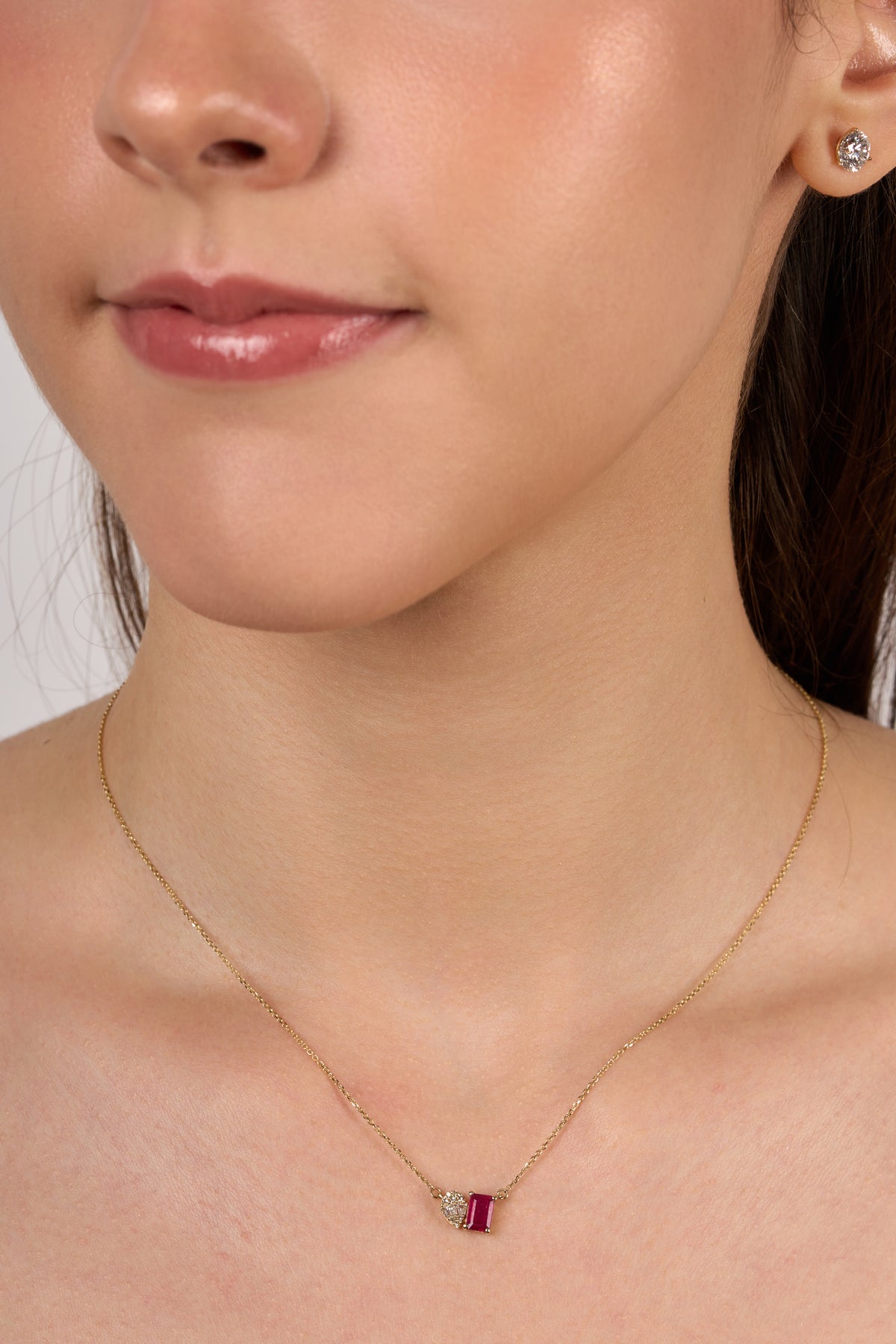 C0625 - Collar tu y yo diamante con rubí oro amarillo